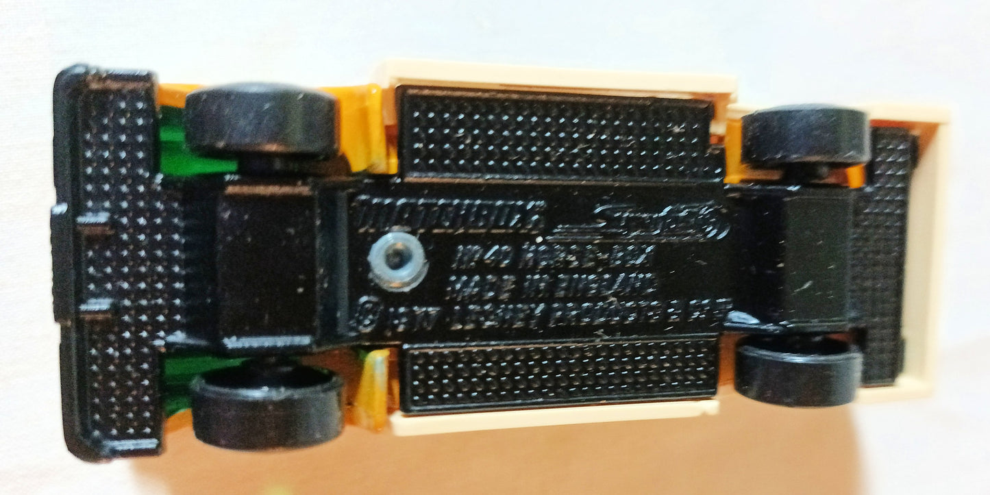 Lesney Matchbox #40 Bedford Horse Box Truck with 2 Horses England 1978 - TulipStuff