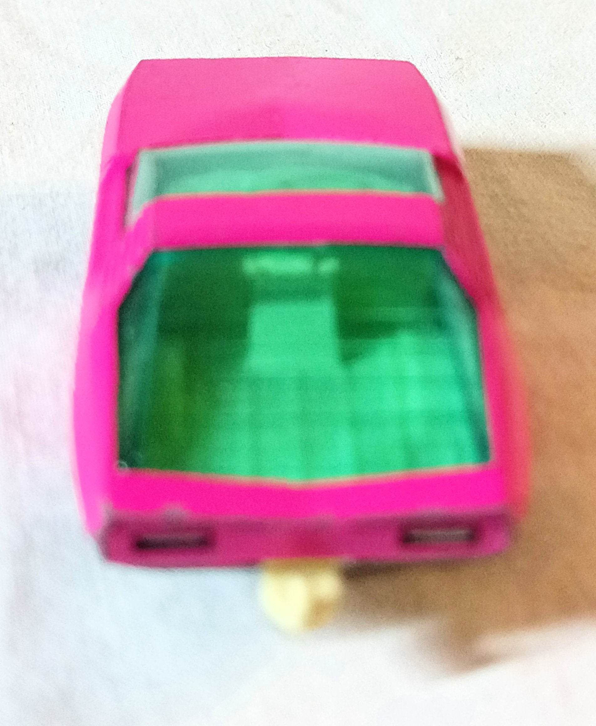 Lesney Matchbox 40 Vauxhall Guildsman Superfast Pink England 1971 - TulipStuff