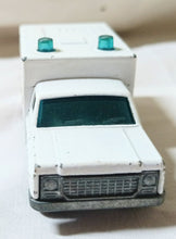 Load image into Gallery viewer, Lesney Matchbox 41 Chevrolet Ambulance Red Cross England 1978 - TulipStuff
