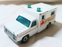 Load image into Gallery viewer, Lesney Matchbox 41 Chevrolet Ambulance Red Cross England 1978 - TulipStuff
