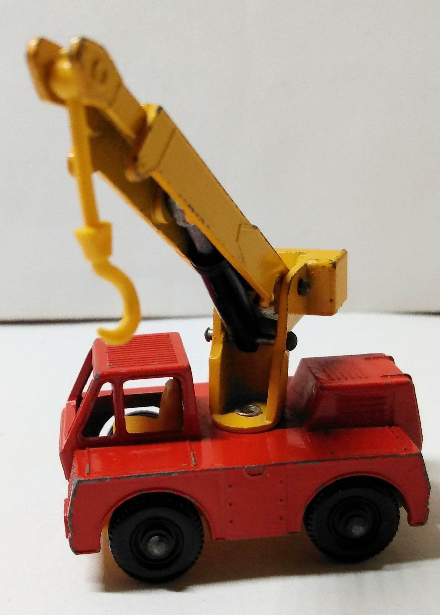 Lesney Matchbox 42 Iron Fairy Crane Construction Toy England 1969 - TulipStuff