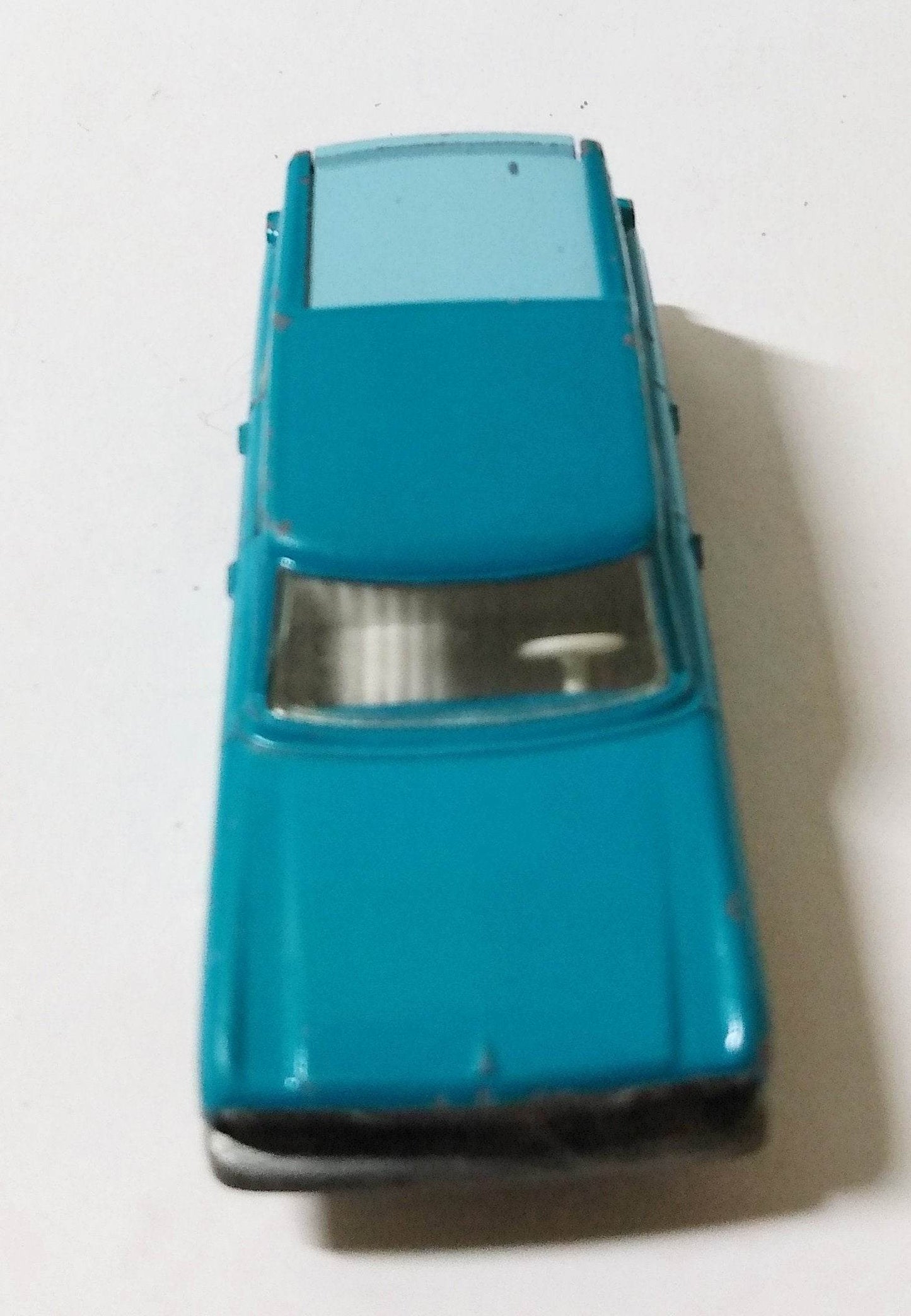 Lesney Matchbox 42 Studebaker Wagonaire Station Wagon England 1965 - TulipStuff