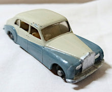 Load image into Gallery viewer, Lesney Matchbox #44 Rolls Royce Phantom V 1964 Custom Repaint - TulipStuff
