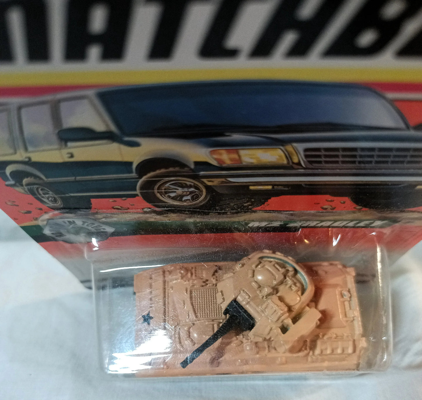 Matchbox #47 M2 Bradley Tank Rough 'N Tough Army Military 1998 - TulipStuff