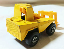 Load image into Gallery viewer, Lesney Matchbox 48 Sambron Jacklift Superfast England 1977 - TulipStuff
