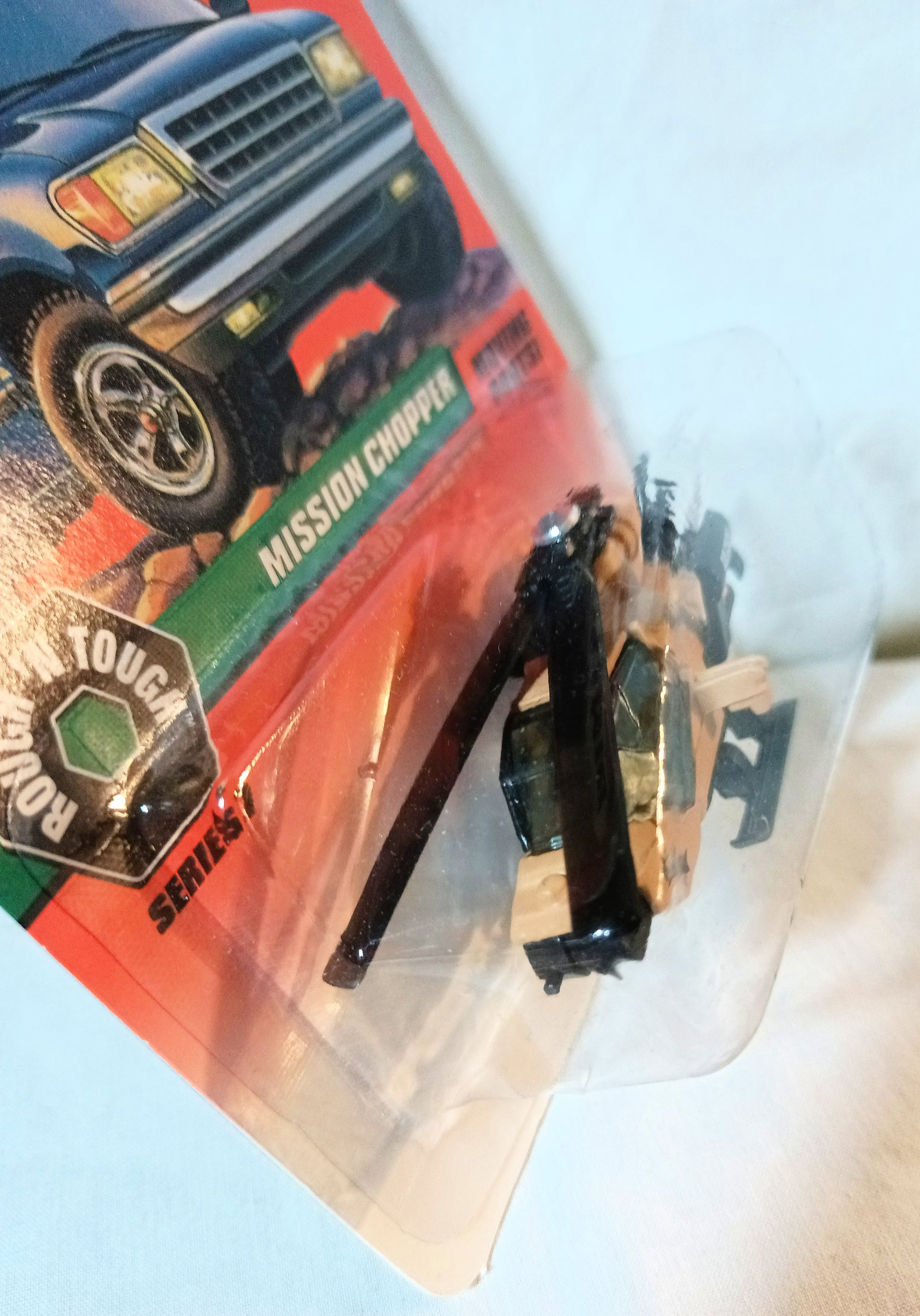 Matchbox 49 Mission Chopper Military Helicopter Rough N Tough 1998 - TulipStuff