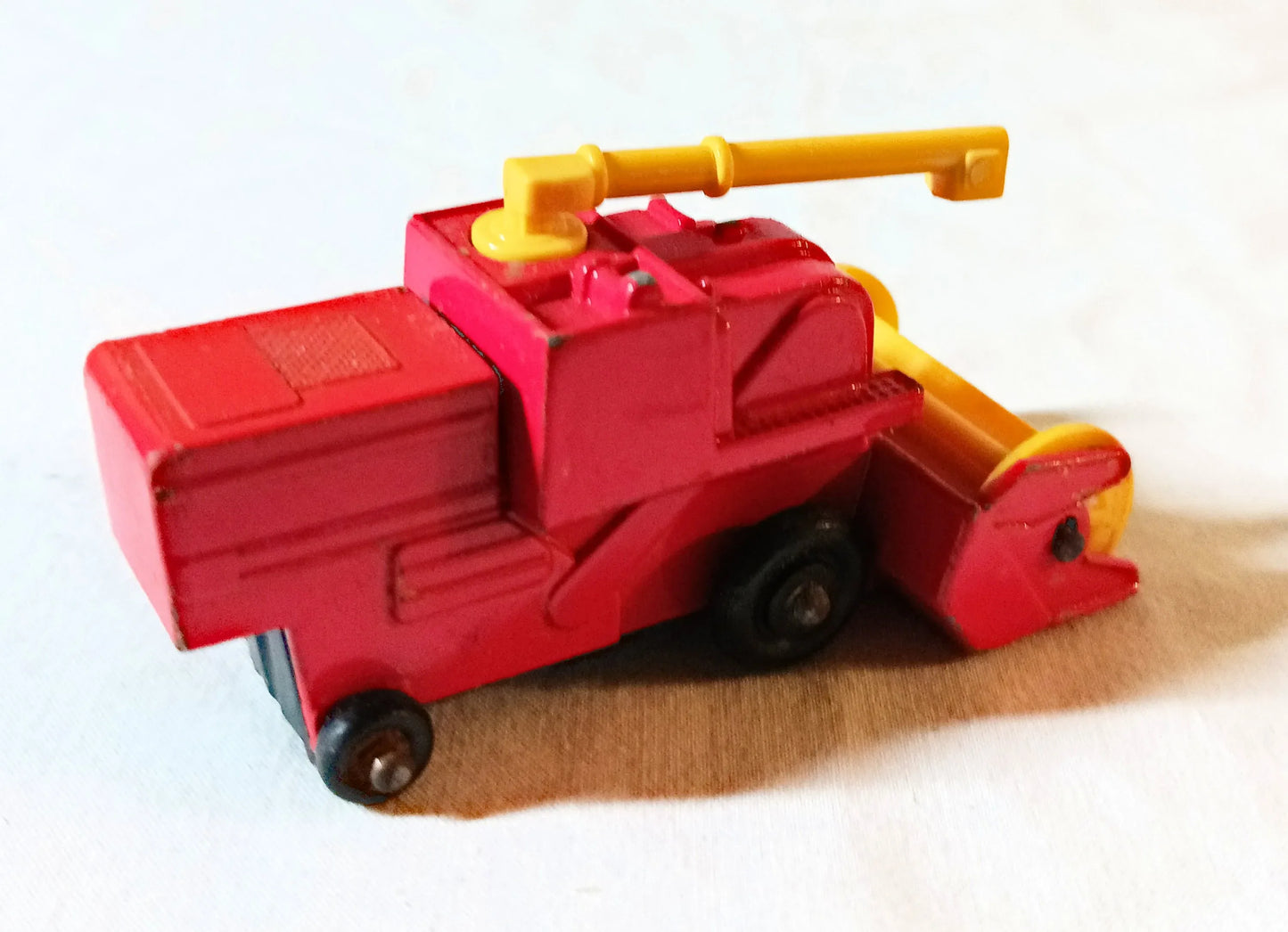 Lesney Matchbox 51 Combine Harvester Farm Toy England 1978 - TulipStuff