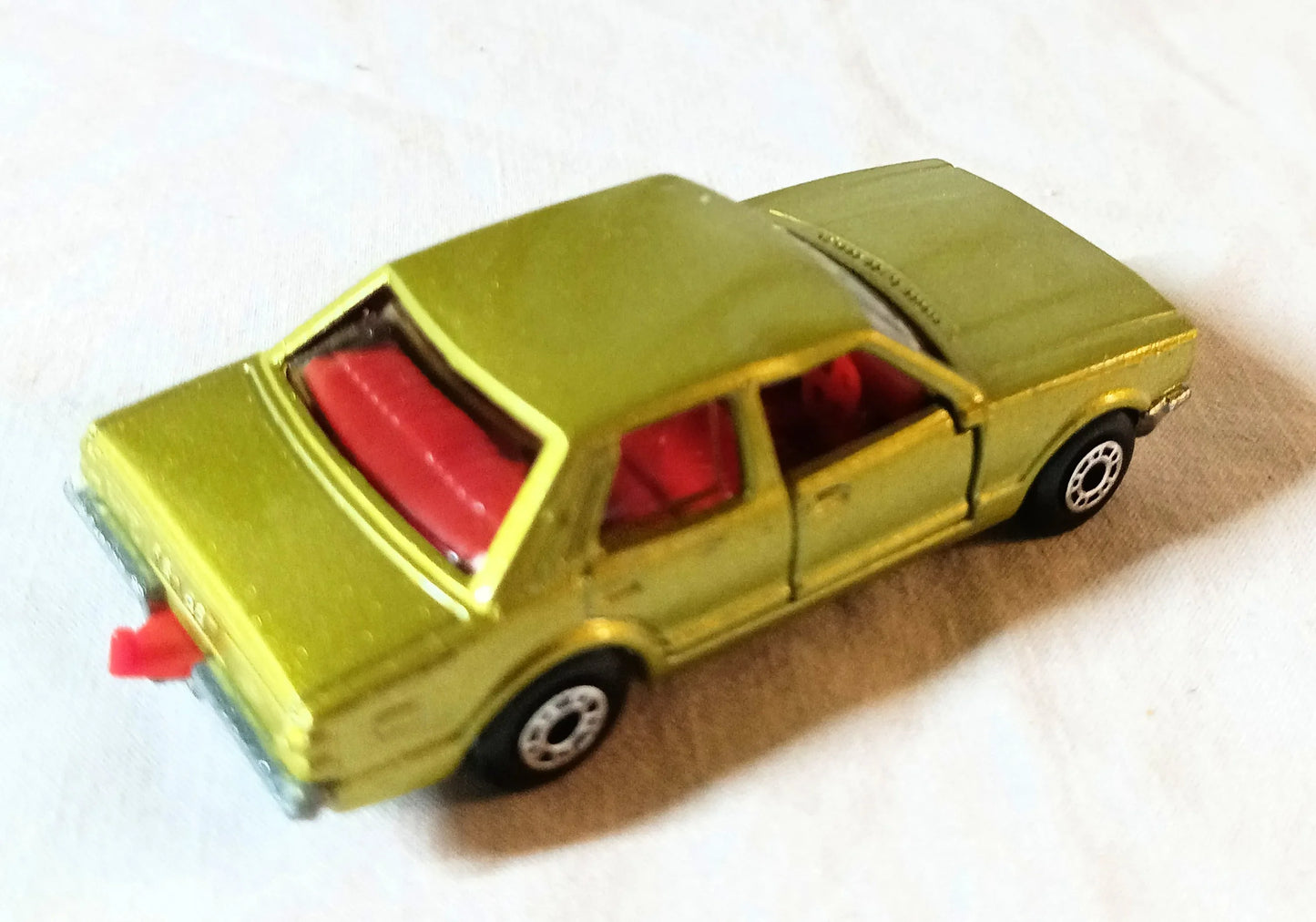 Lesney Matchbox 55 Ford Cortina Sedan Superfast England 1979 - TulipStuff