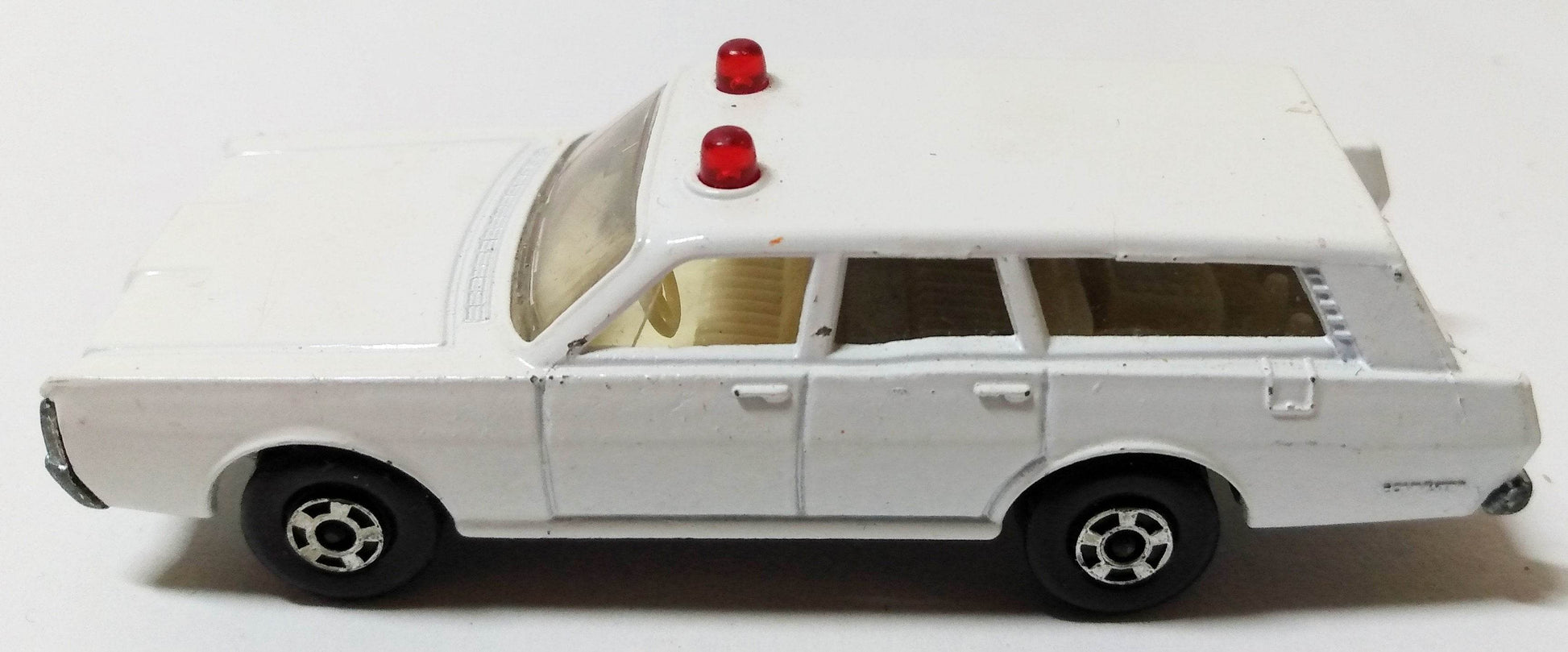 Lesney Matchbox 55 Mercury Commuter Police Station Wagon Superfast 1971 - TulipStuff