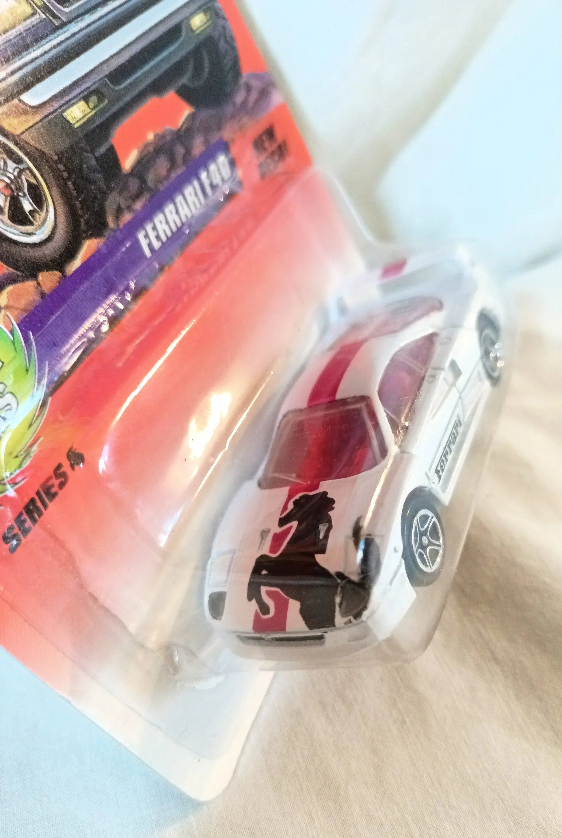 Matchbox 57 Ferrari F40 Super Cars Series 8 Italian Sports Car 1998 - TulipStuff