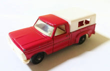 Load image into Gallery viewer, Lesney Matchbox 6 Ford Pick-up Truck England 1968 White Grille - TulipStuff
