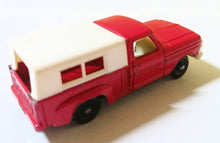 Load image into Gallery viewer, Lesney Matchbox 6 Ford Pick-up Truck England 1968 White Grille - TulipStuff
