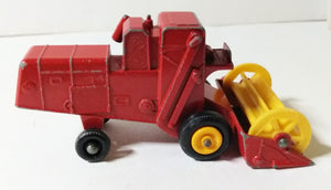Lesney Matchbox 65 Claas Combine Harvester Farm Toy England 1967 - TulipStuff
