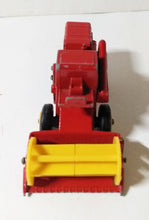 Load image into Gallery viewer, Lesney Matchbox 65 Claas Combine Harvester Farm Toy England 1967 - TulipStuff
