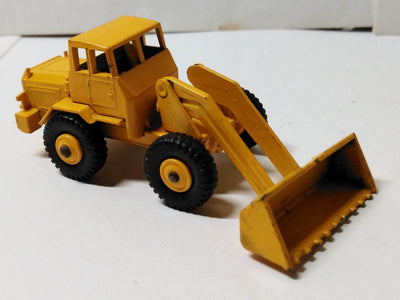 Lesney Matchbox 69 Hatra Tractor Shovel Construction Toy England 1965 - TulipStuff