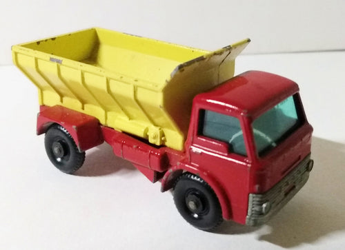 Lesney Matchbox 70 Ford Grit Spreading Truck England 1966 - TulipStuff