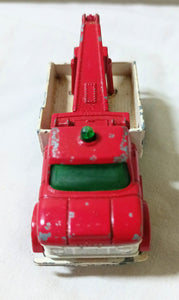 Lesney Matchbox 71 Ford Heavy Wreck Truck Esso England 1968 - TulipStuff