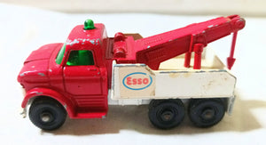 Lesney Matchbox 71 Ford Heavy Wreck Truck Esso England 1968 - TulipStuff