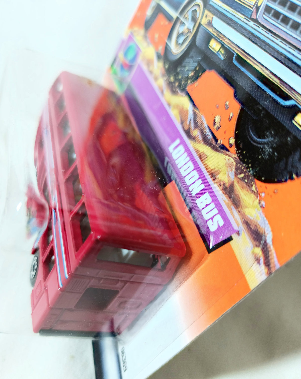 Matchbox #74 Leyland Titan London Bus On Tour Series 2000 - TulipStuff