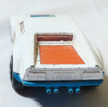 Load image into Gallery viewer, Lesney Matchbox 8 De Tomaso Pantera Superfast England 1975 - TulipStuff
