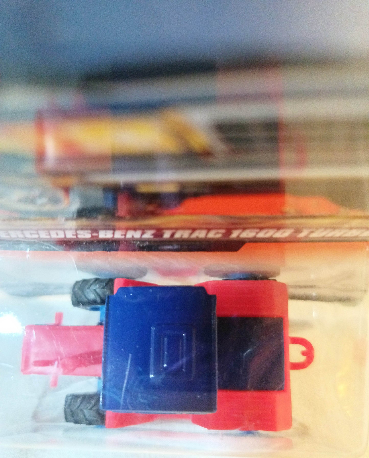 Matchbox #90 Farm Series Mercedes-Benz Trac 1600 Turbo Tractor 1999 - TulipStuff