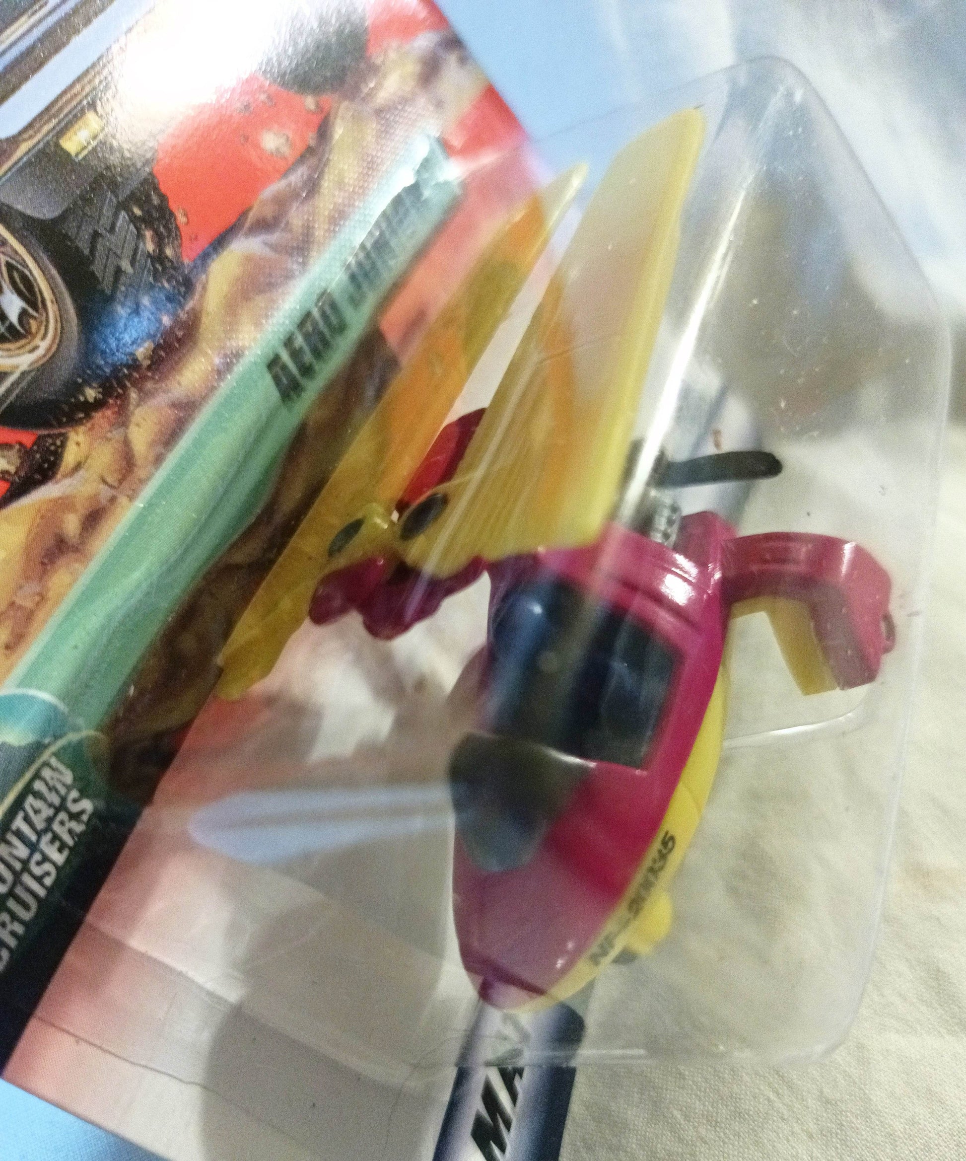 Matchbox #95 Mountain Cruisers Aero Junior Airplane 1999 - TulipStuff