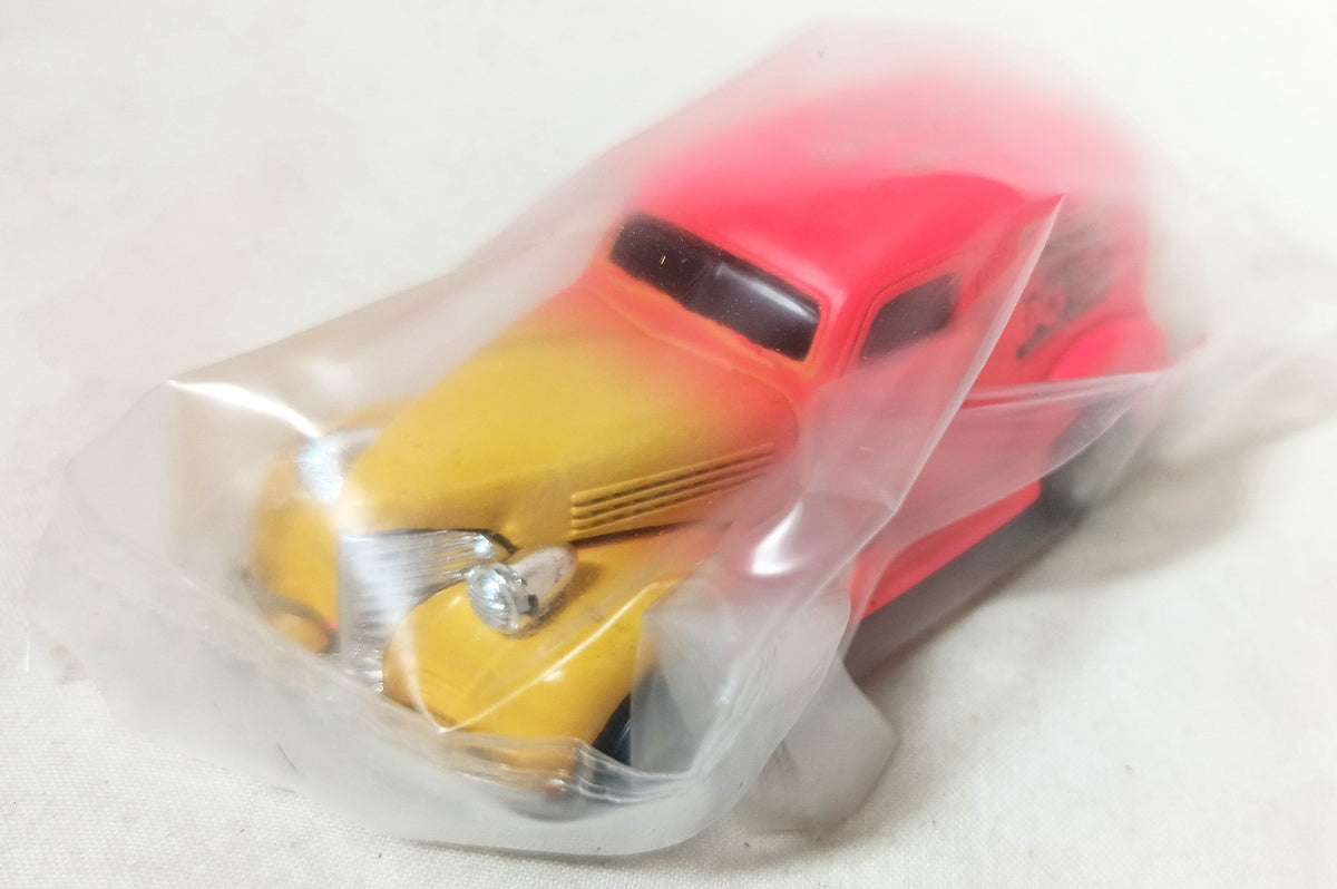 Matchbox Hershey Park Convention 1996 '39 Chevy Sedan Delivery ltd ed - TulipStuff