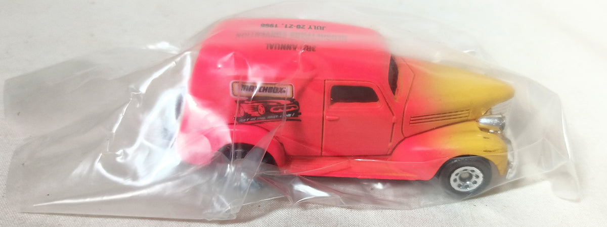 Matchbox Hershey Park Convention 1996 '39 Chevy Sedan Delivery ltd ed - TulipStuff