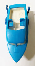 Load image into Gallery viewer, Lesney Matchbox no. 9 Boat and Trailer 1966 Made in England - TulipStuff
