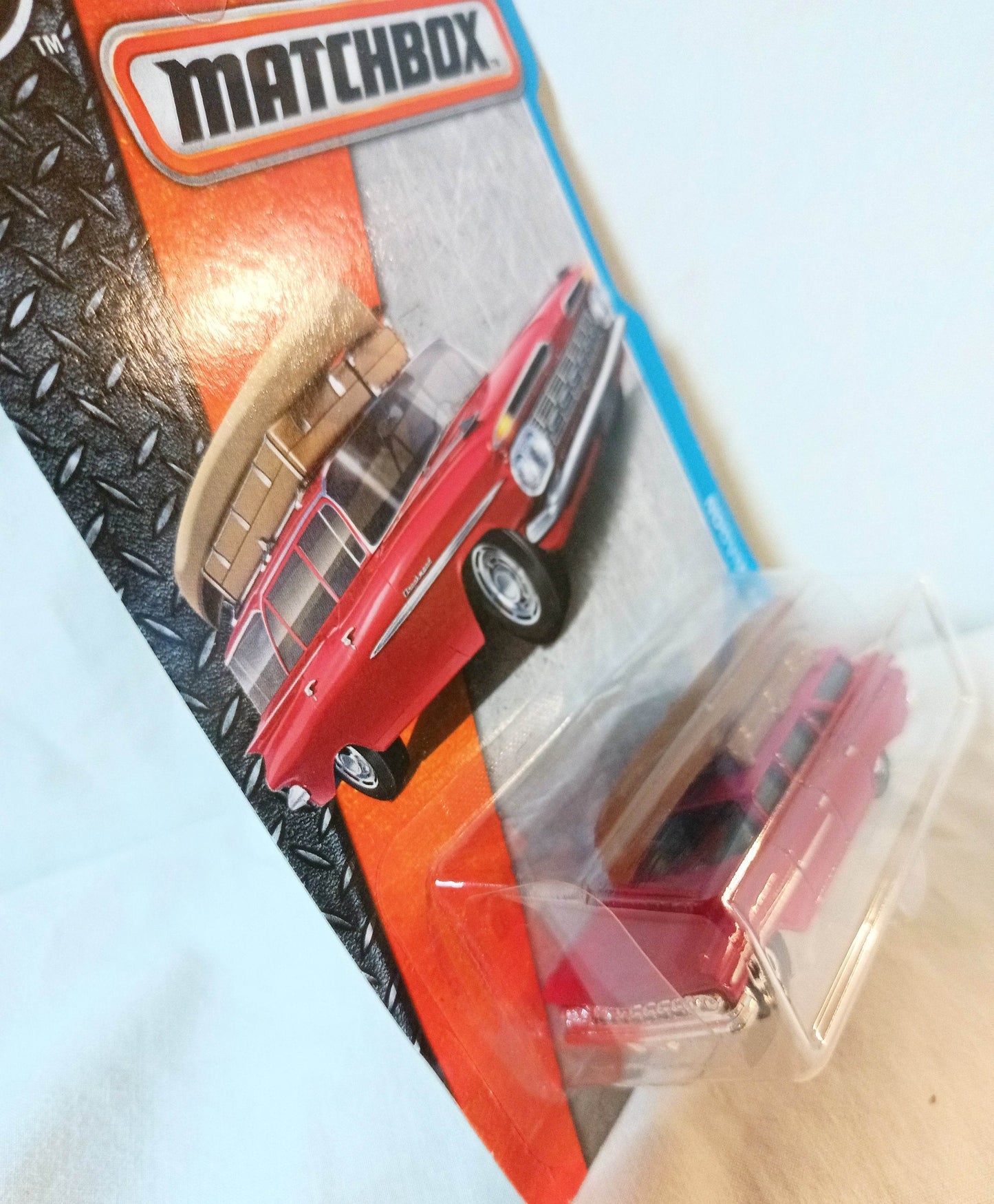 Matchbox #1 MBX Adventure City '59 Chevy Wagon w/Canoe 2017 - TulipStuff