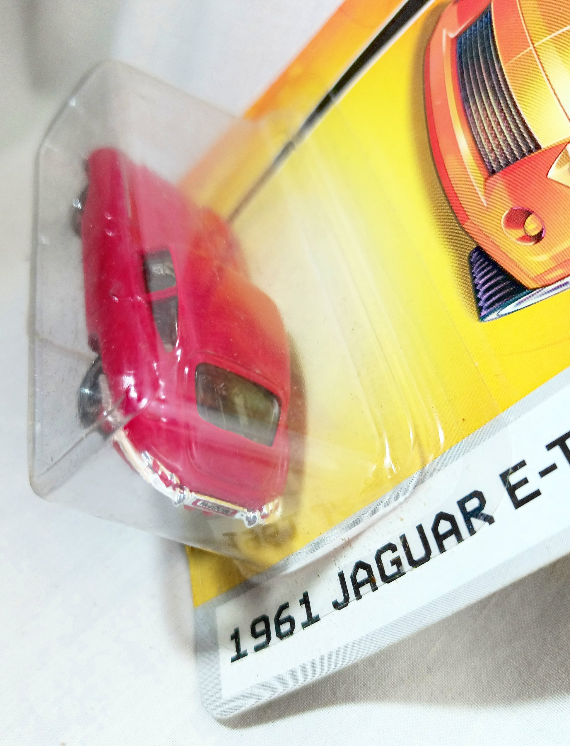 Matchbox #4 1961 Jaguar E-Type Coupe MBX Metal Red 2006 - TulipStuff