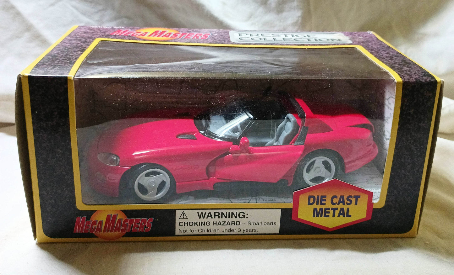 MegaMasters Prestige Collection Dodge Viper RT/10 1:24 Maisto 1990's - TulipStuff