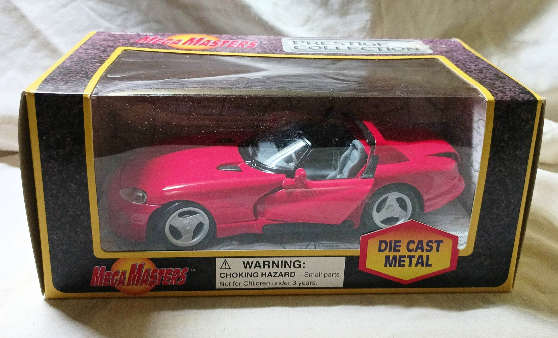 MegaMasters Prestige Collection Dodge Viper RT/10 1:24 Maisto 1990's - TulipStuff