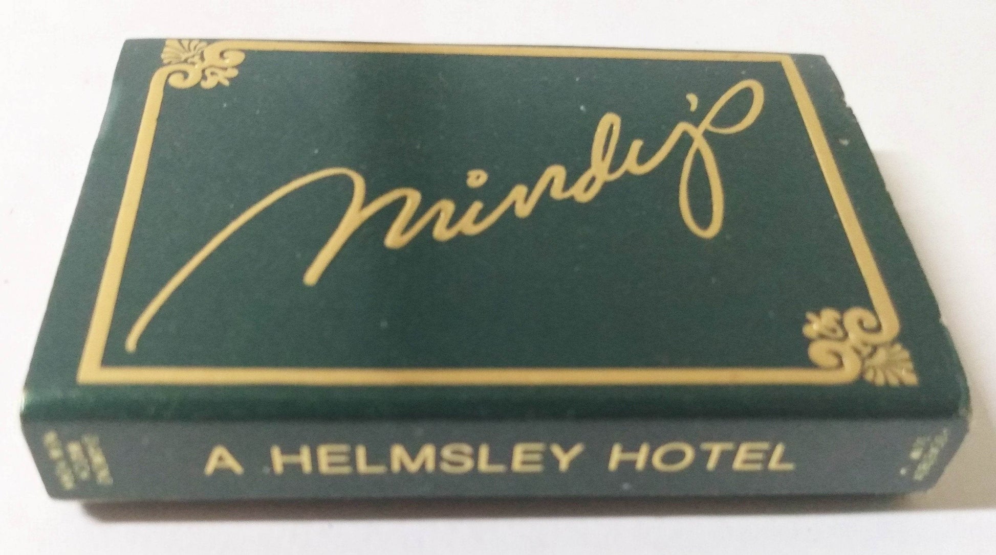 Mindy's Restaurant Harley Of New York 42nd St Helmsley Hotels Matchbox 1980's - TulipStuff