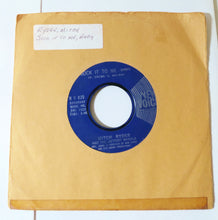 Load image into Gallery viewer, Mitch Ryder And The Detroit Wheels Sock It To Me Baby 7&quot; New Voice 1967 - TulipStuff
