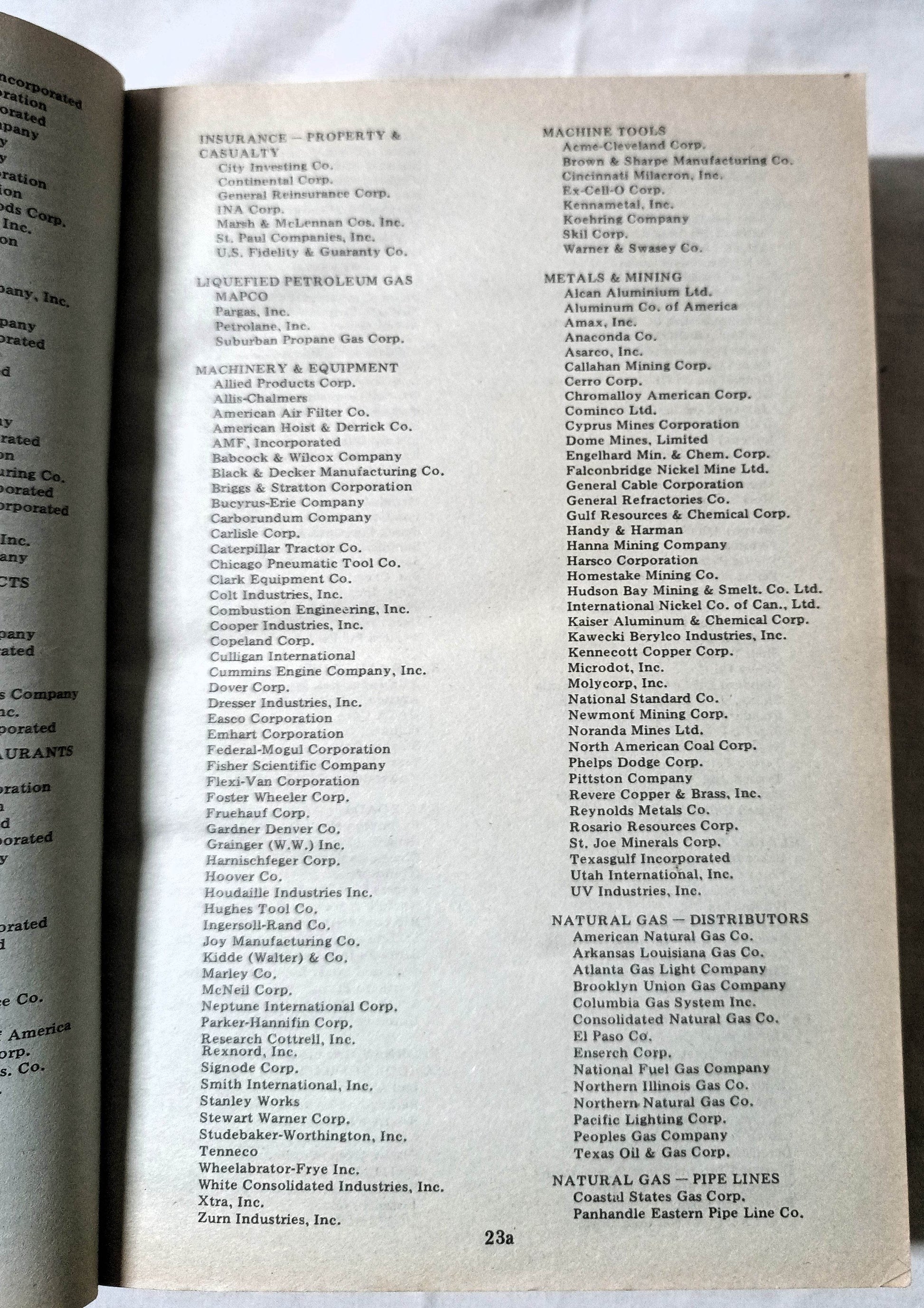 Moody's Handbook Of Common Stocks Spring 1976 Edition - TulipStuff