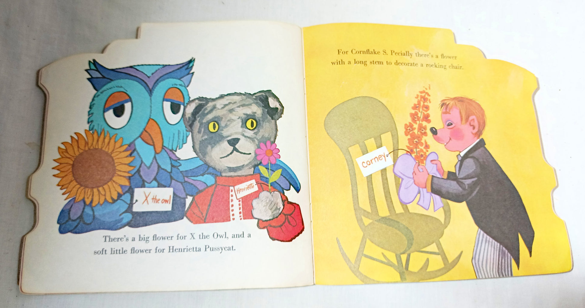 Mister Rogers Neighborhood Trolley Golden Shape Book 1974 - TulipStuff