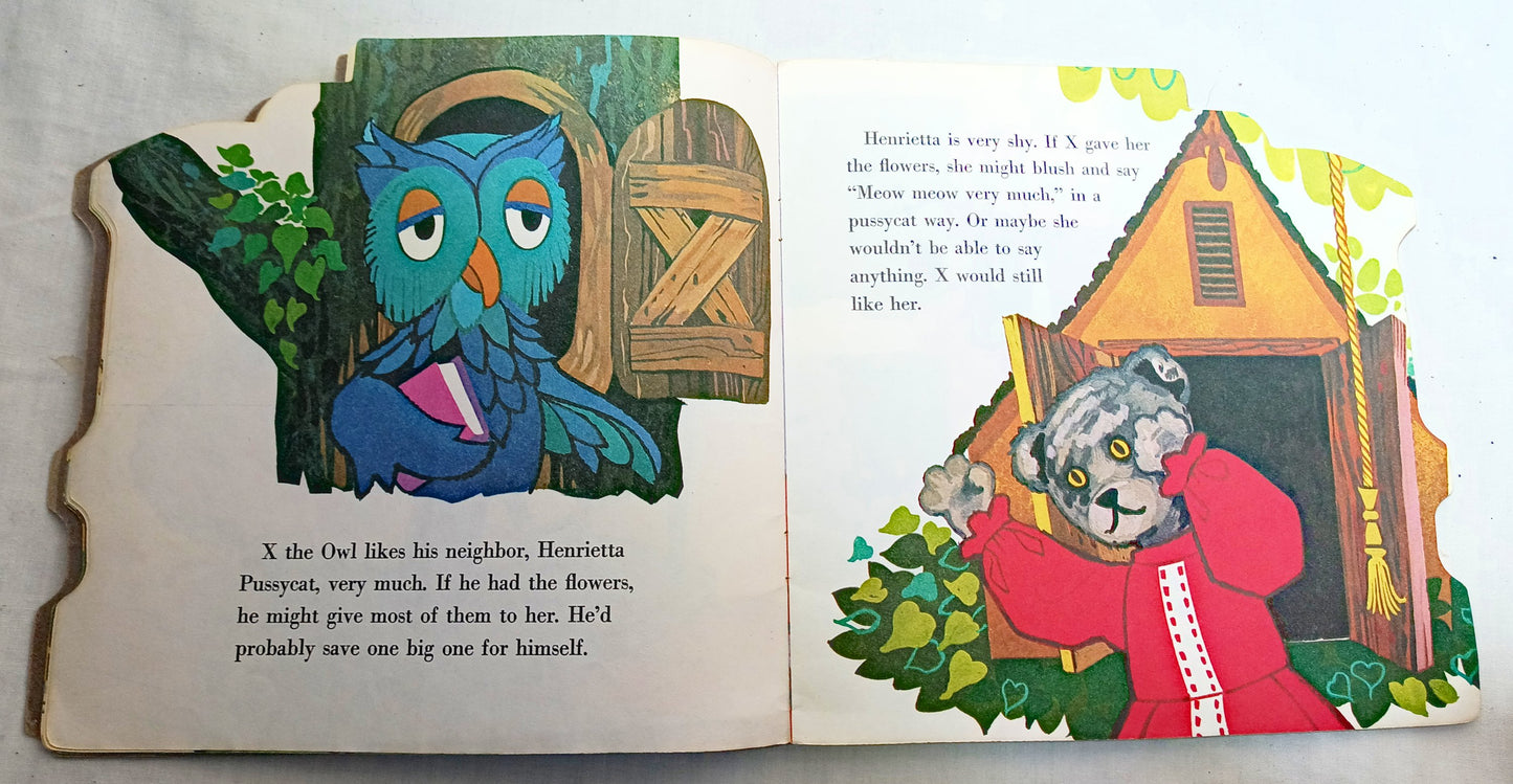 Mister Rogers Neighborhood Trolley Golden Shape Book 1974 - TulipStuff