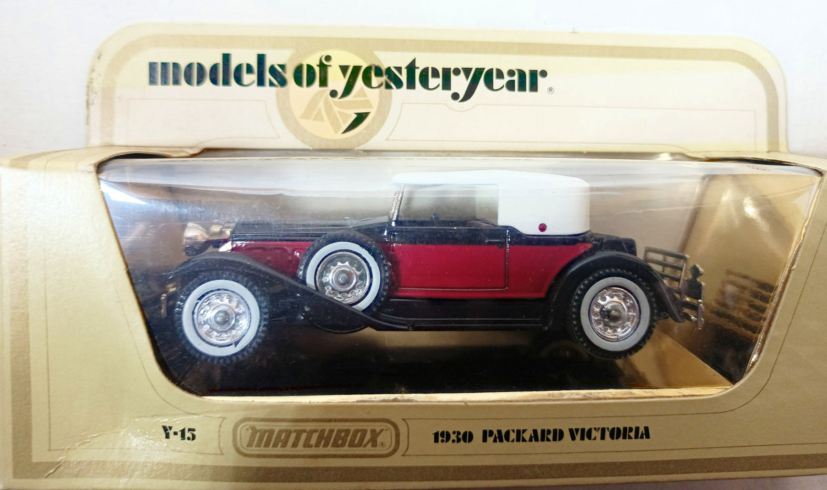 Lesney Matchbox Y15 Models of Yesteryear 1930 Packard Victoria Black Red  TulipStuff