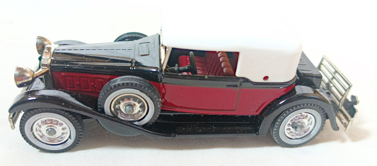 Lesney Matchbox Y15 Models of Yesteryear 1930 Packard Victoria Black Red  TulipStuff