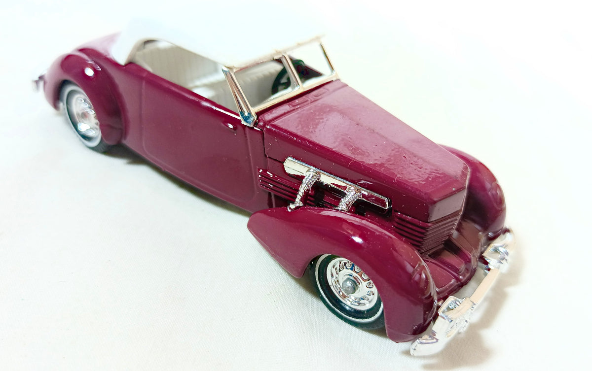 Lesney Matchbox Y18 Models of Yesteryear 1937 Cord 812 England Plum - TulipStuff