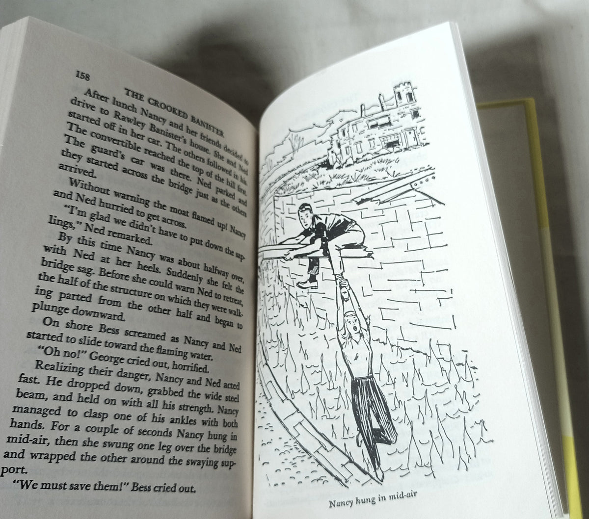 Nancy Drew Mystery Stories #48 The Crooked Banister Carolyn Keene 1997 - TulipStuff