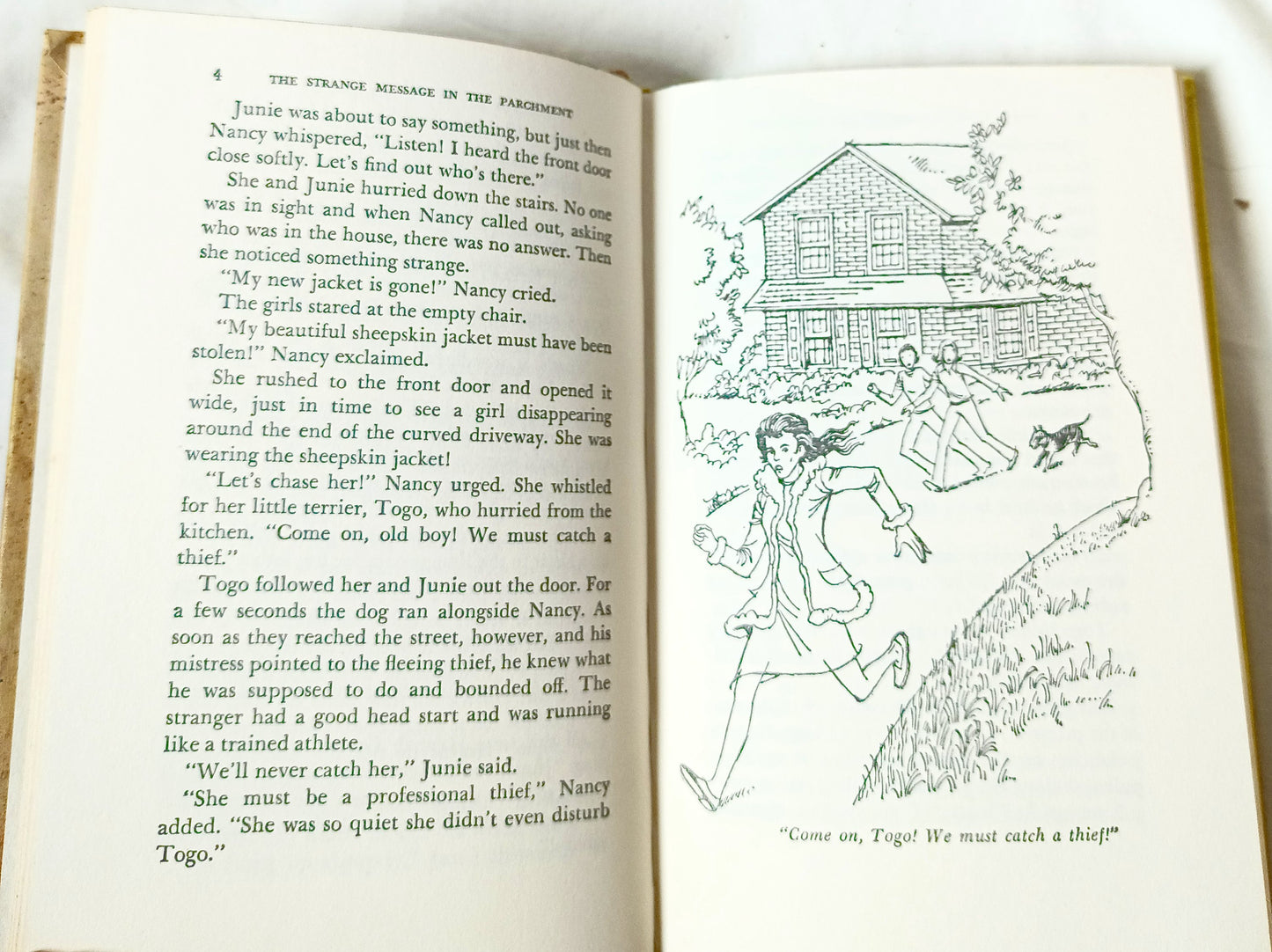 Nancy Drew Mystery #54 The Strange Message In The Parchment 1977 - Tuliptuff