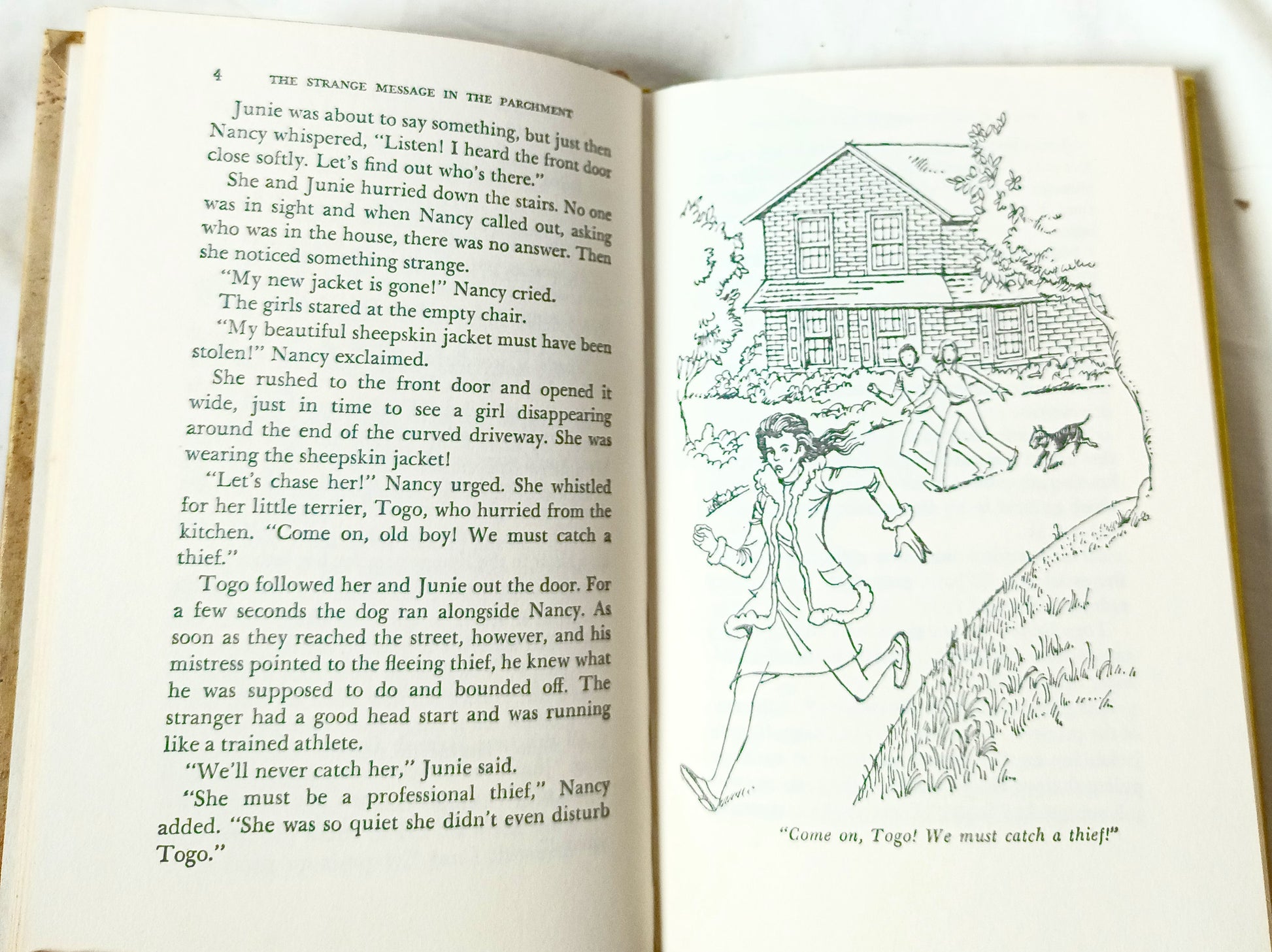 Nancy Drew Mystery #54 The Strange Message In The Parchment 1977 - Tuliptuff