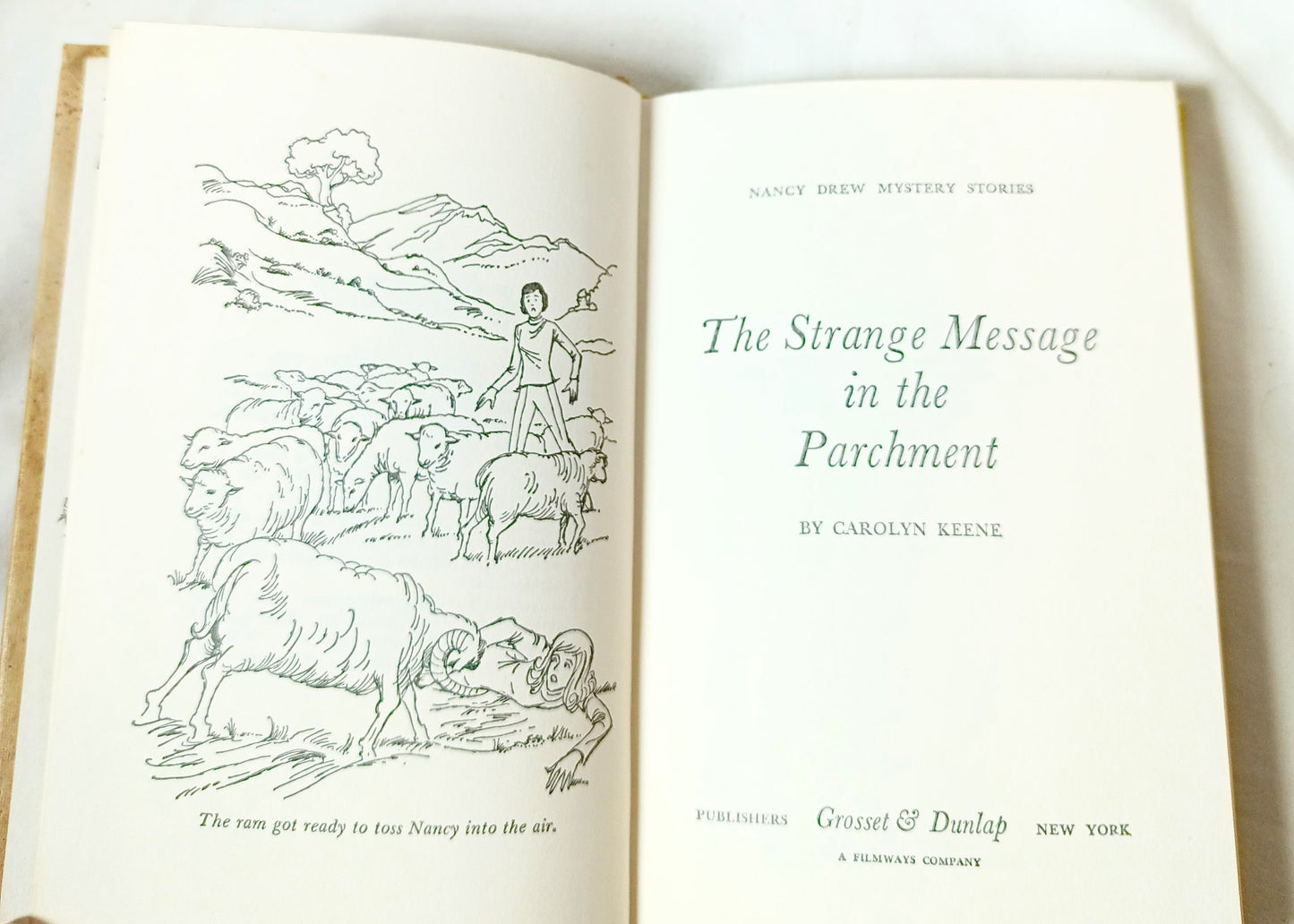 Nancy Drew Mystery #54 The Strange Message In The Parchment 1977 - Tuliptuff