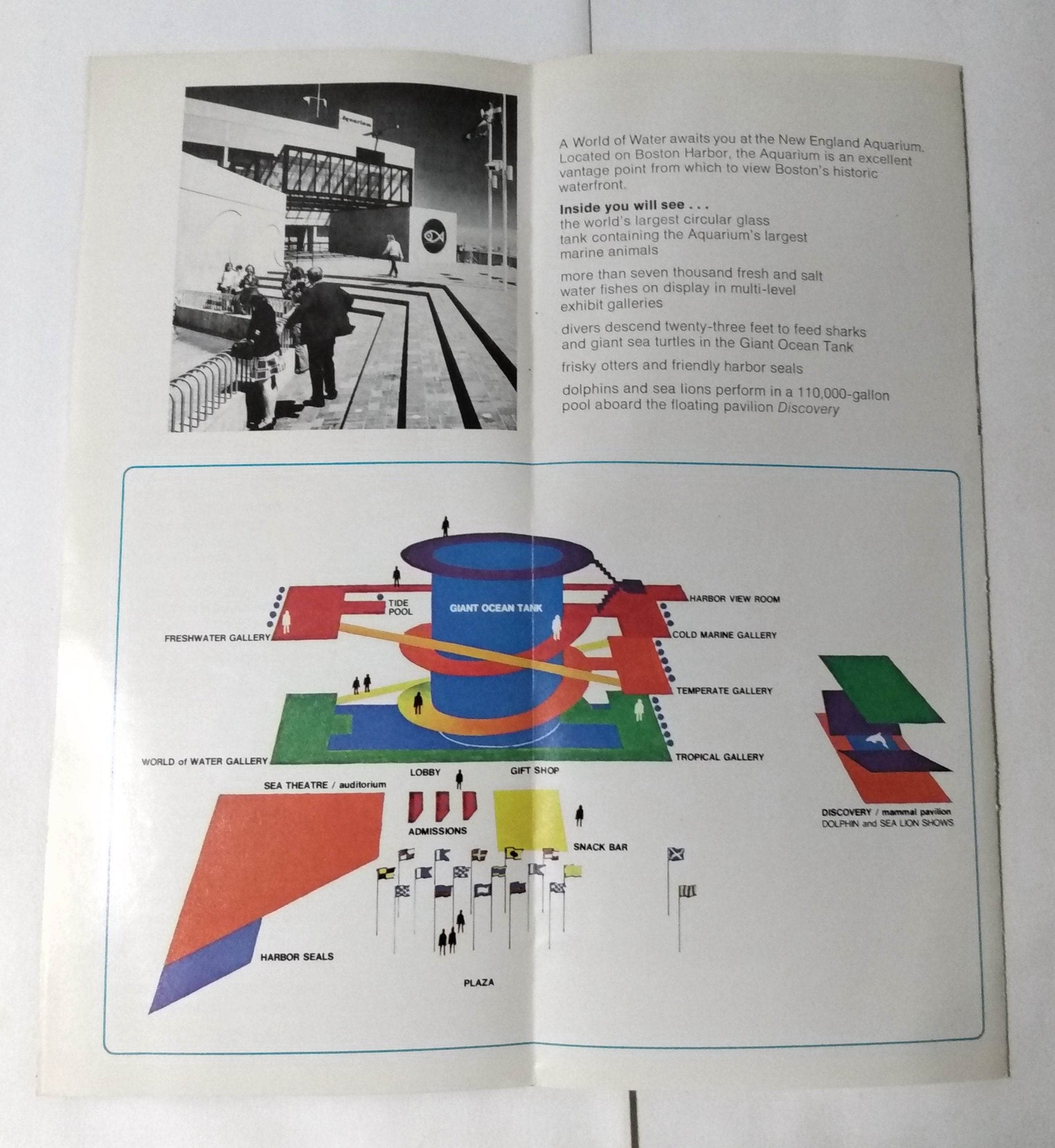 New England Aquarium Boston Massachusetts Early 1980's Brochure - TulipStuff