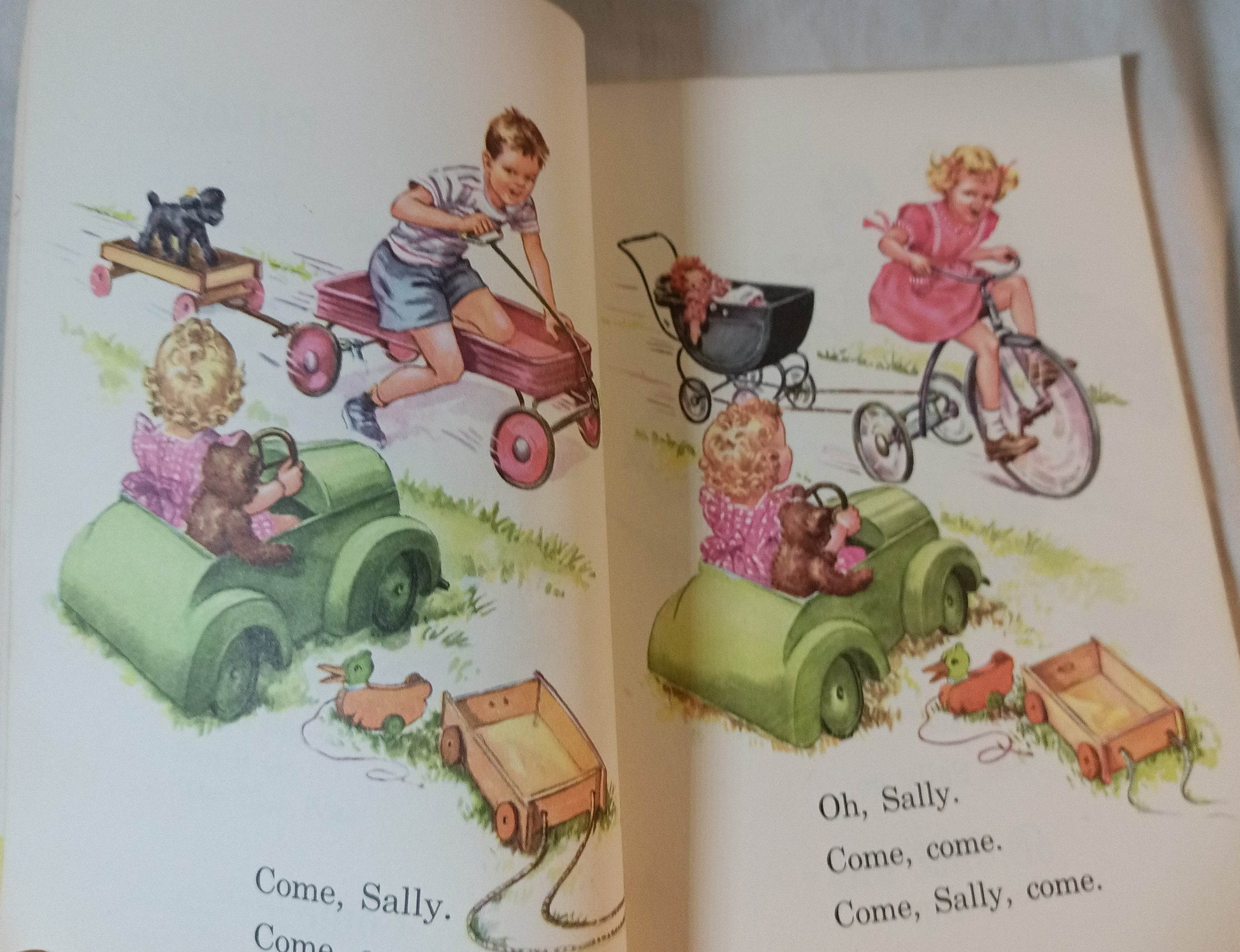 The New We Come And Go - New Basic Readers Dick and Jane 1956 - TulipStuff