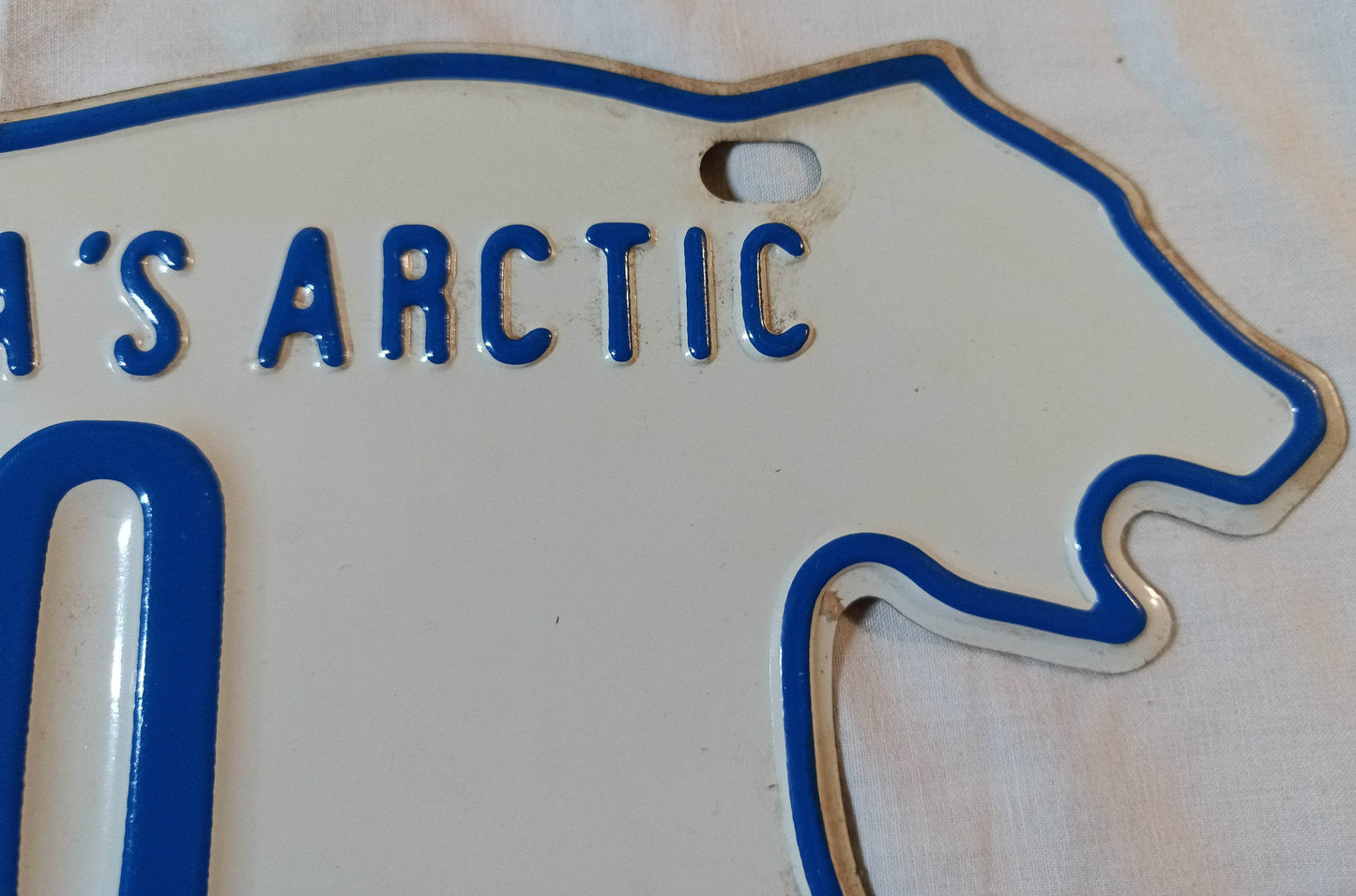 Nunavut Polar Bear Sample Car License Plate Canada 1999 - TulipStuff