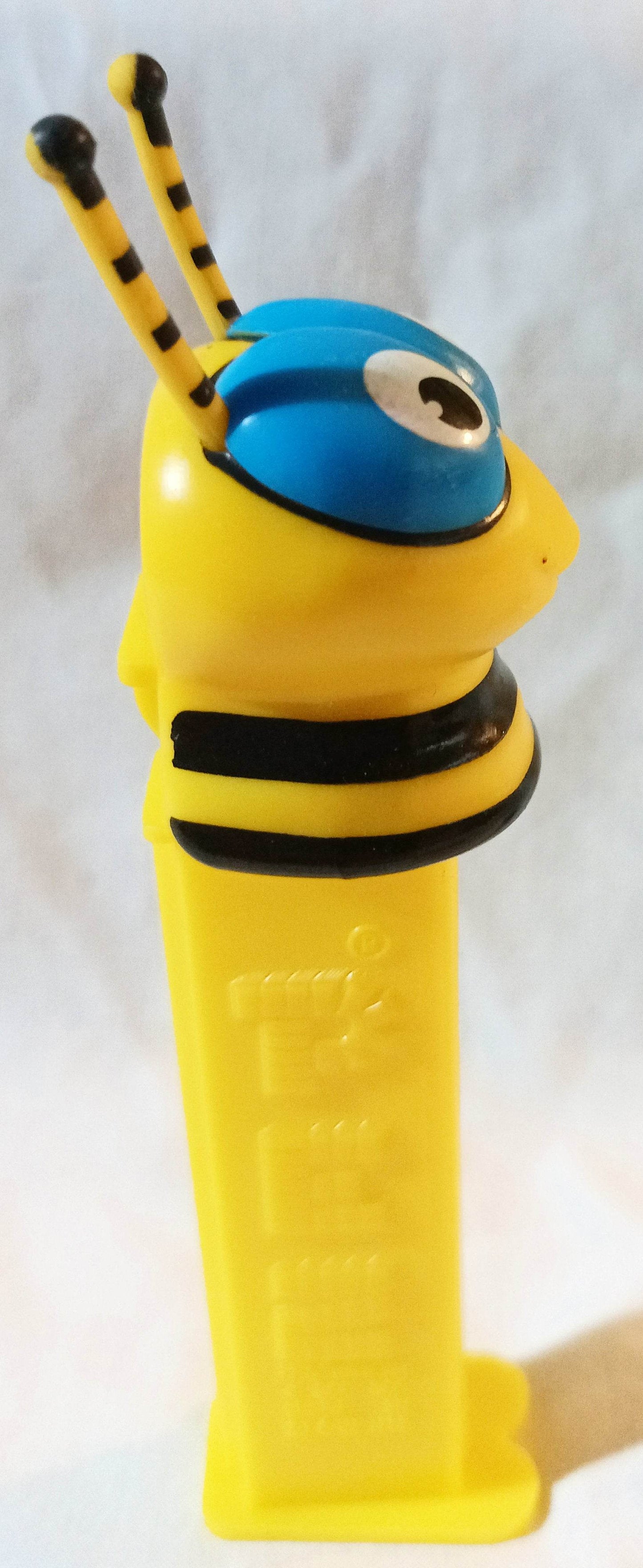 Pez Bugz Baby Bee Candy Dispenser Slovenia 2000 - TulipStuff