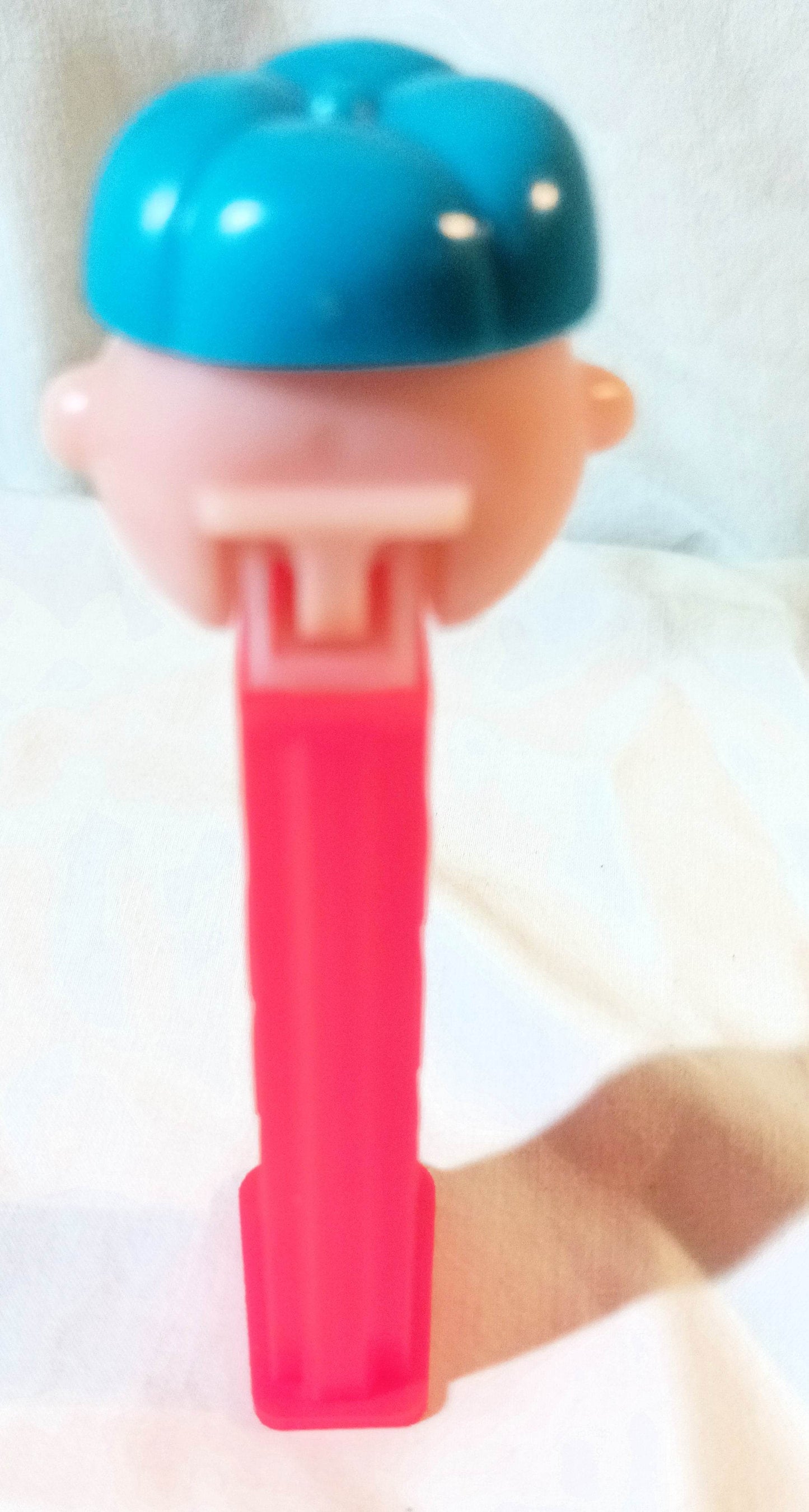 Pez Peanuts Charlie Brown Candy Dispenser Slovenia 2000 - TulipStuff